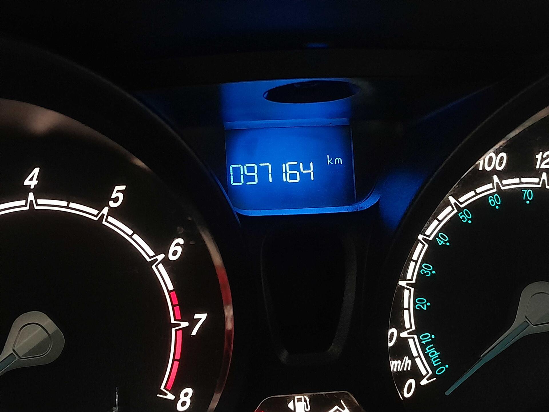 FORD FIESTA HA 1.5L SE 2014/2015 FLEX — foto 6 de 16