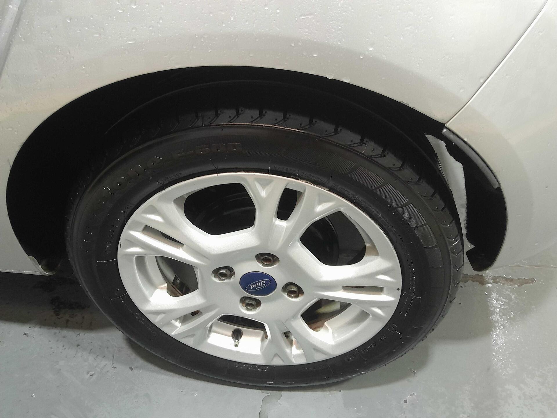 FORD FIESTA HA 1.5L SE 2014/2015 FLEX — foto 12 de 16