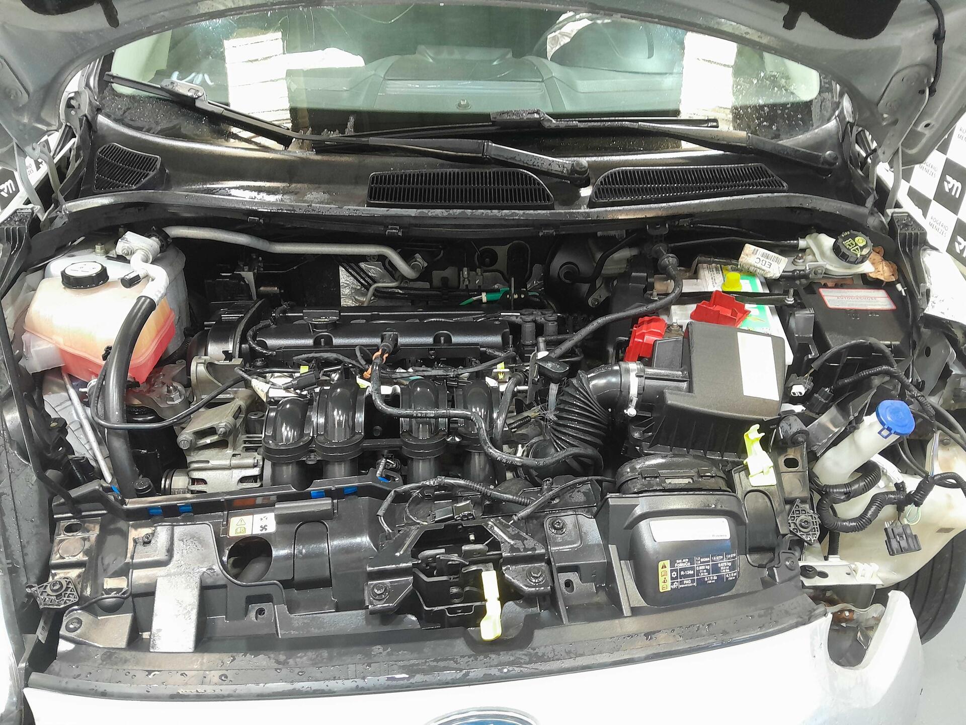 FORD FIESTA HA 1.5L SE 2014/2015 FLEX — foto 16 de 16