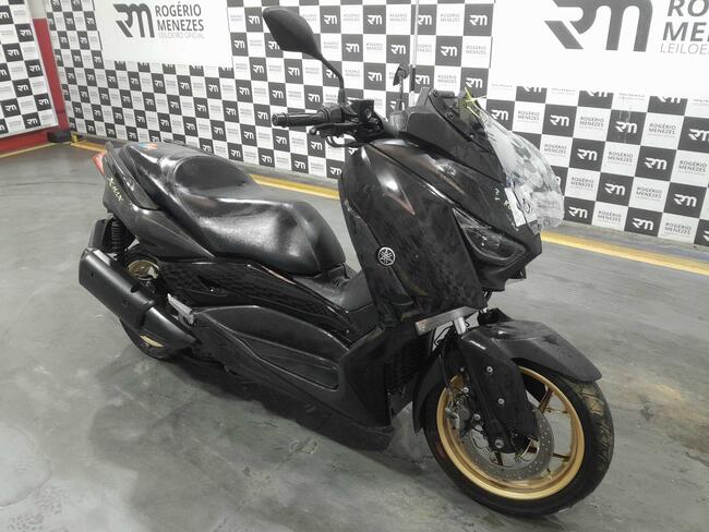MOTO YAMAHA XMAX 2020/2021 GASOLINA