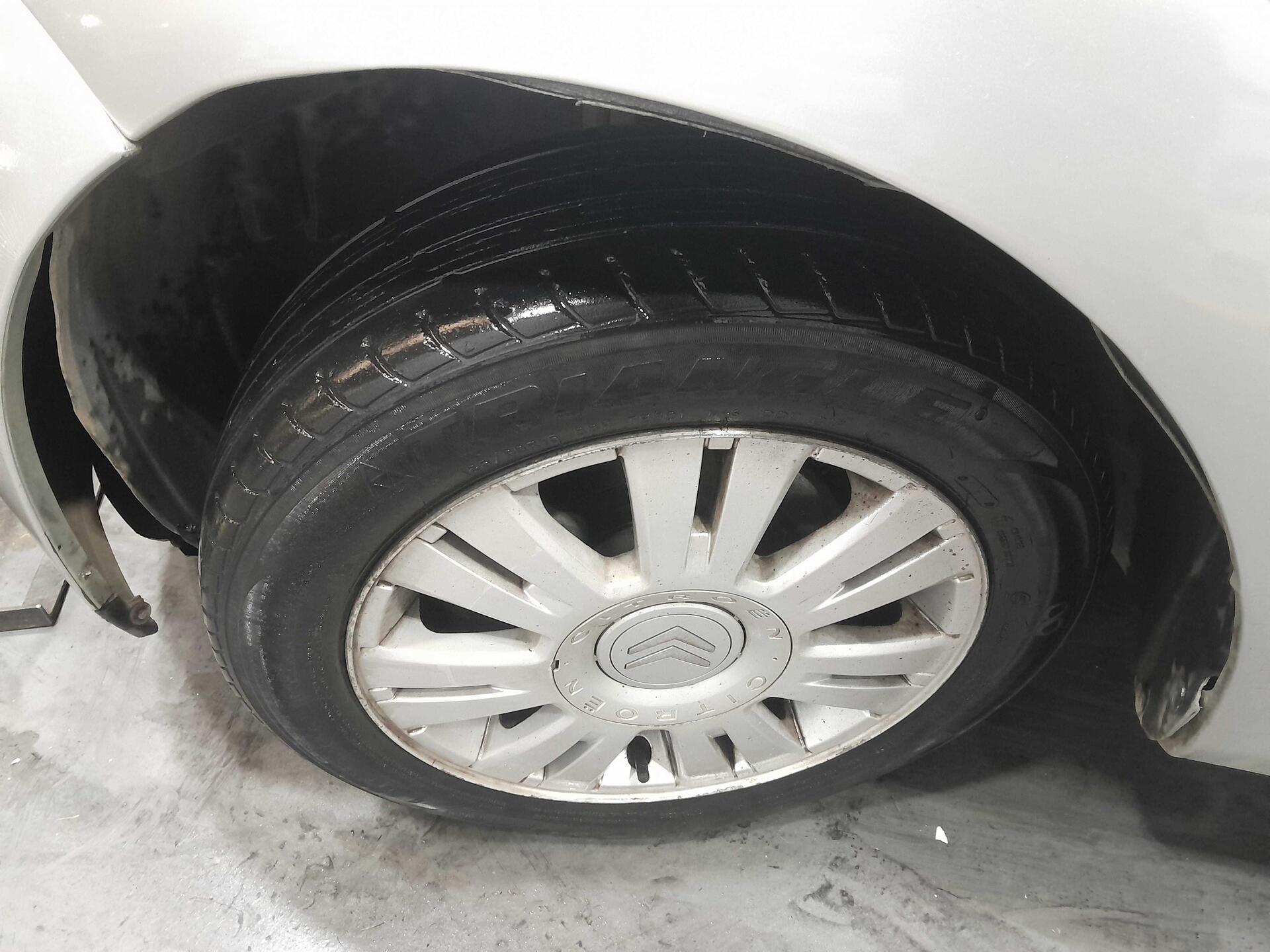 CITROëN C3 GLX 1.4 2010/2011 FLEX — foto 13 de 16