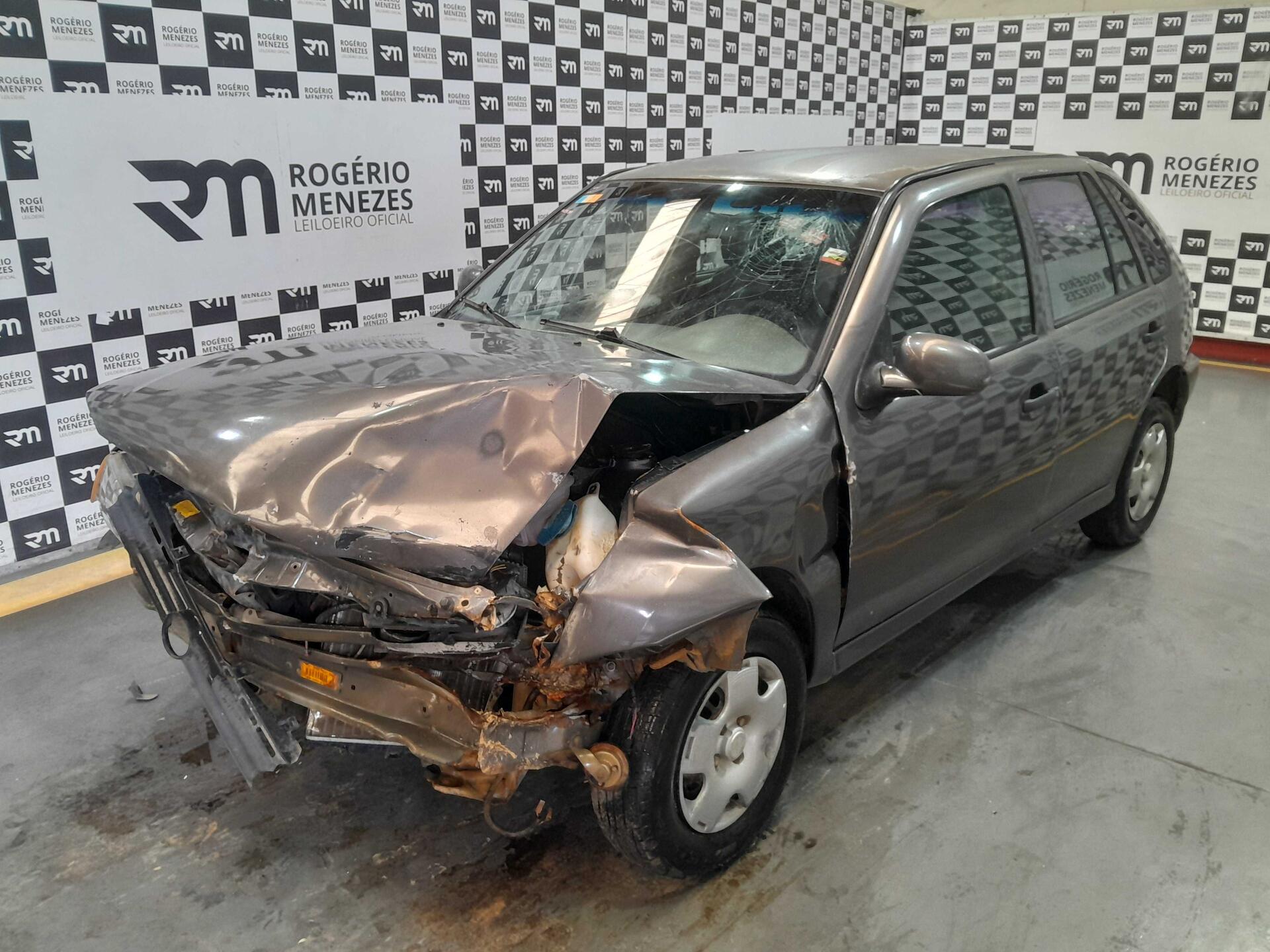 SUCATA DE VW - VOLKSWAGEN GOL 1000 MI 1999/1999 GASOLINA — foto 3 de 16