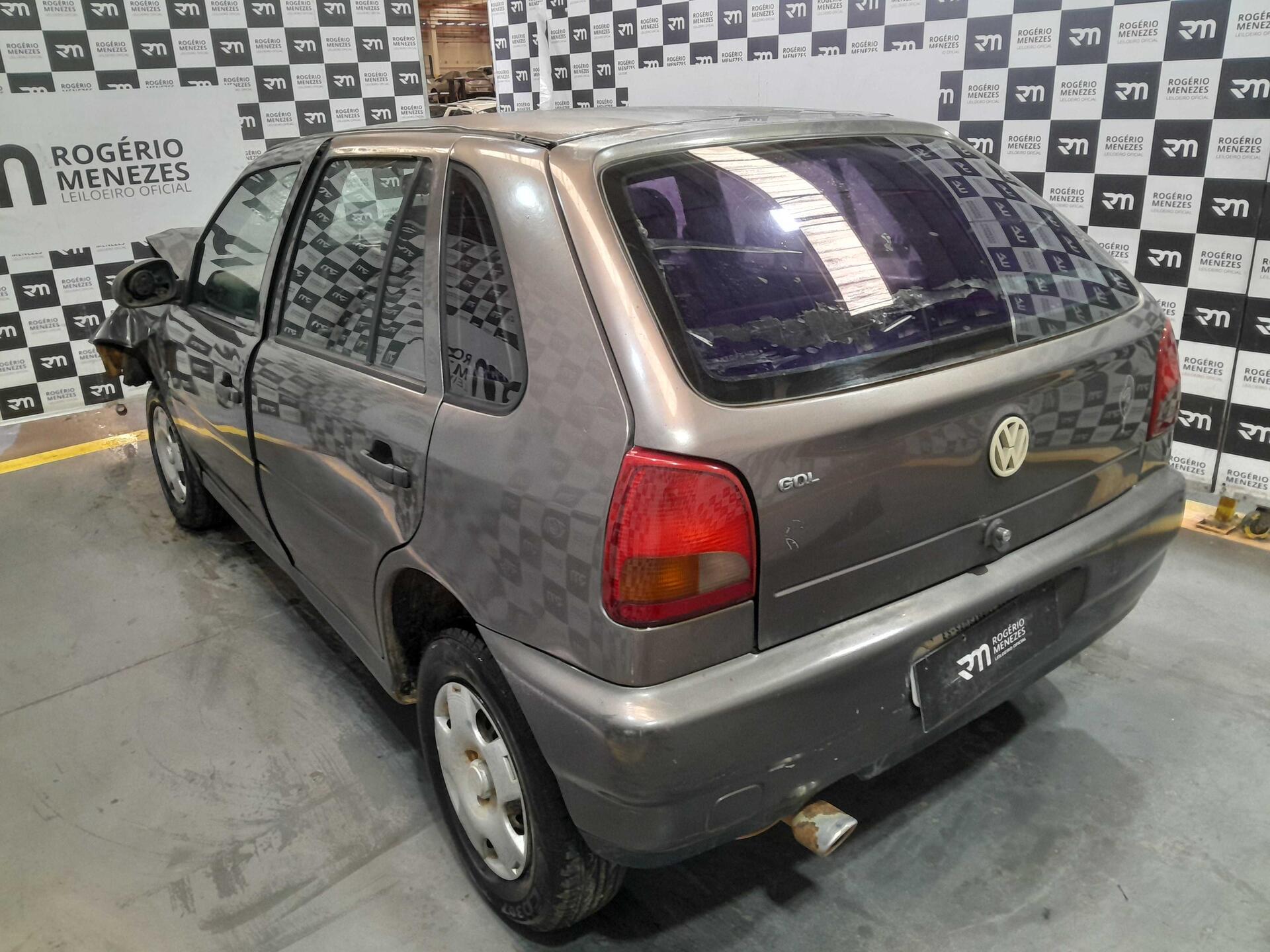 SUCATA DE VW - VOLKSWAGEN GOL 1000 MI 1999/1999 GASOLINA — foto 5 de 16