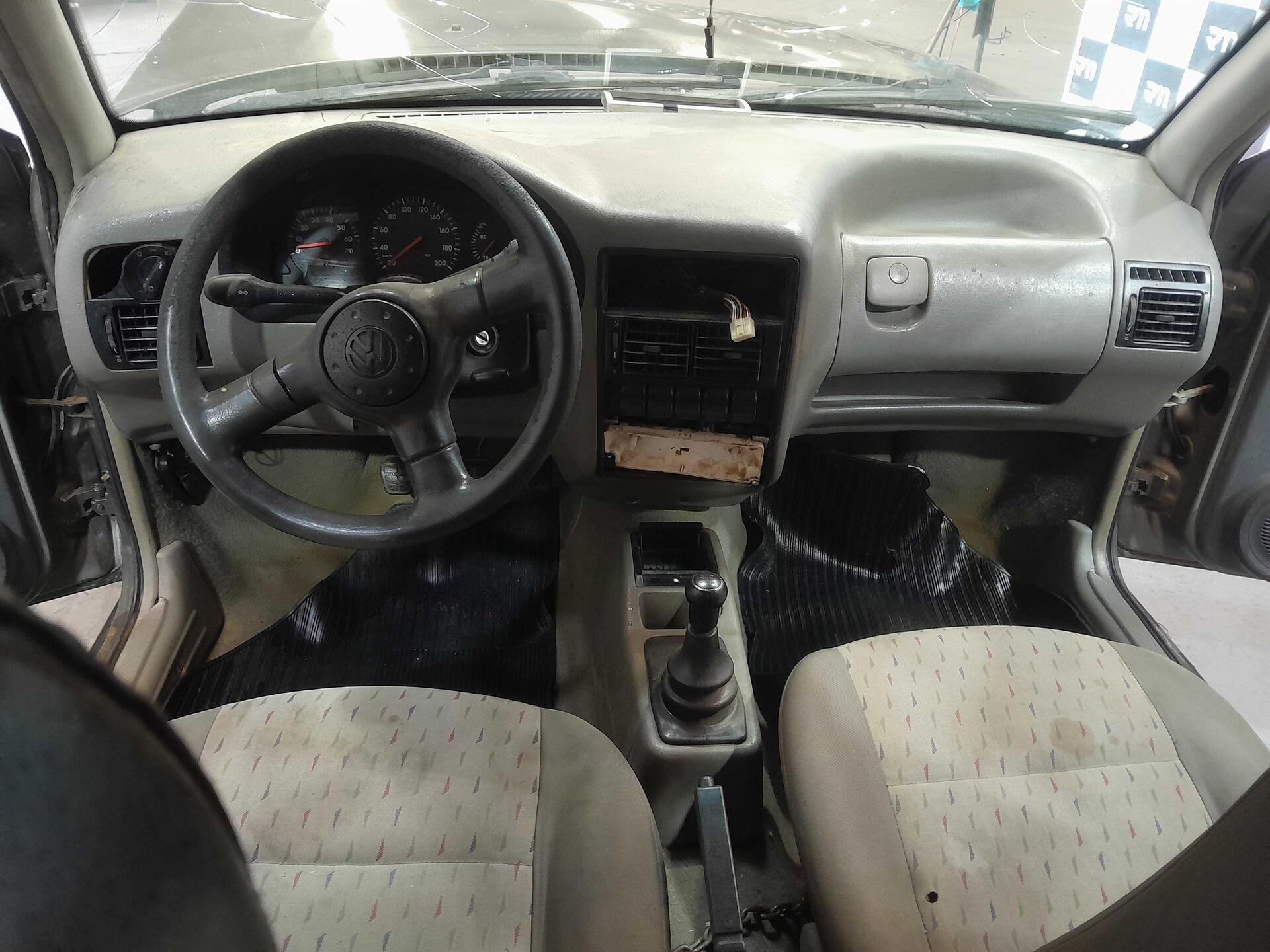 SUCATA DE VW - VOLKSWAGEN GOL 1000 MI 1999/1999 GASOLINA — foto 6 de 16