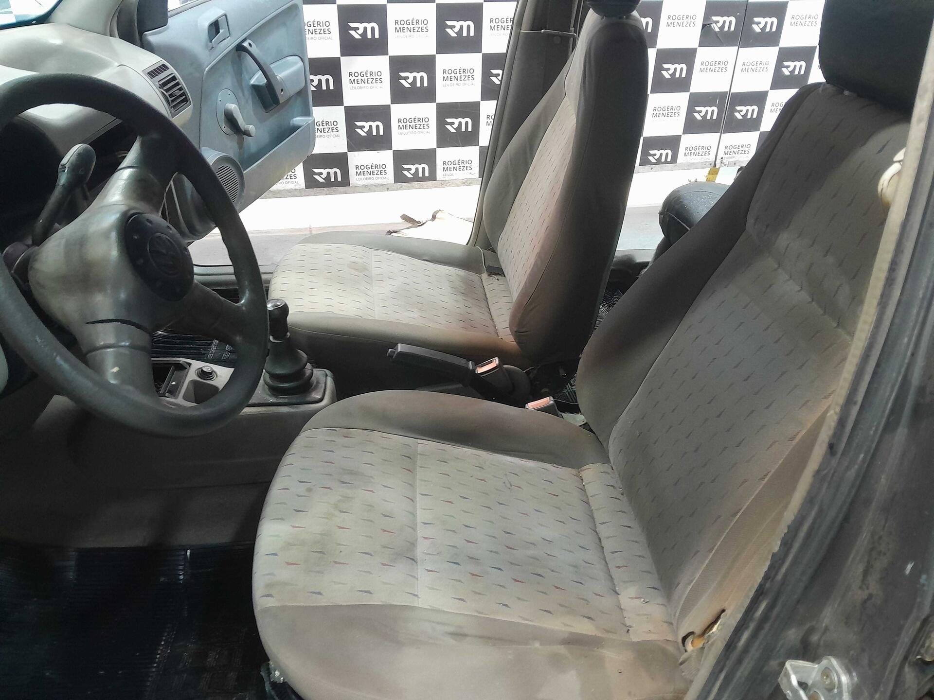 SUCATA DE VW - VOLKSWAGEN GOL 1000 MI 1999/1999 GASOLINA — foto 7 de 16