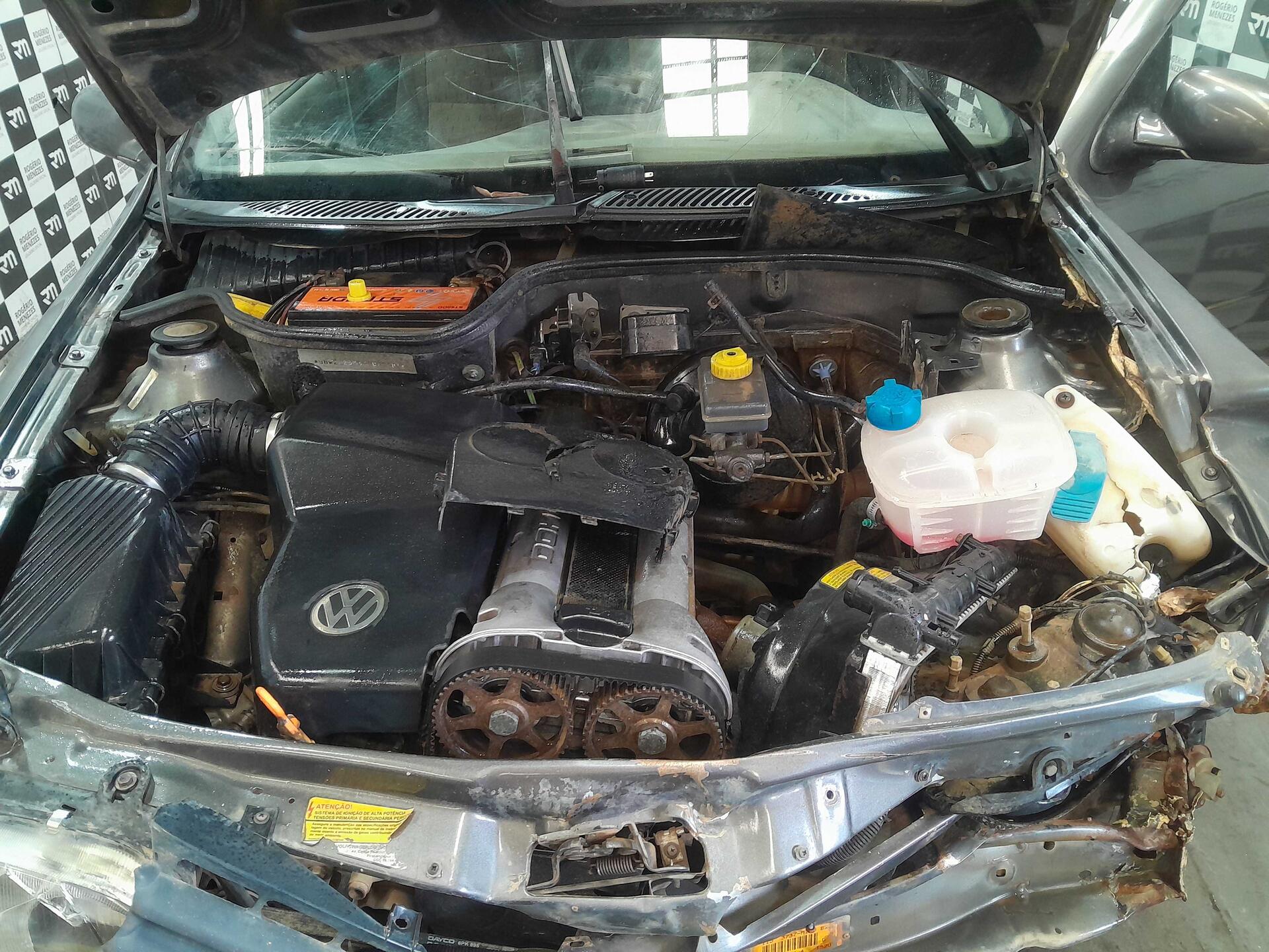 SUCATA DE VW - VOLKSWAGEN GOL 1000 MI 1999/1999 GASOLINA — foto 13 de 16