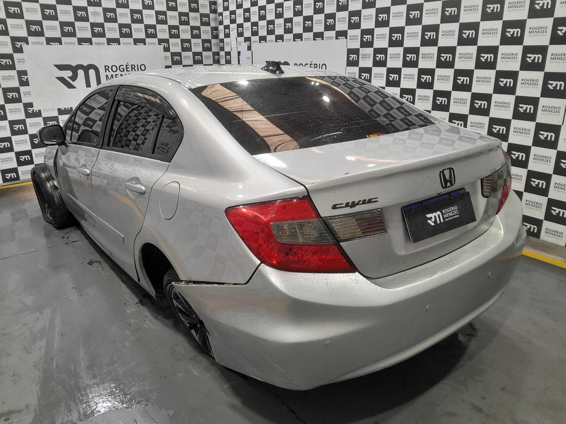 HONDA CIVIC LXL 1.8 2012/2012 FLEX — foto 5 de 16