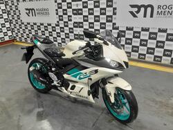 MOTO YAMAHA YZF R-3 321 2024/2025 GASOLINA
