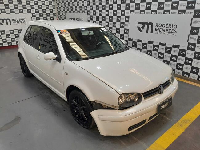 VW - VOLKSWAGEN GOLF 2000/2001 GASOLINA