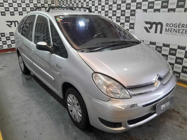 CITROëN XSARA PICASSO 2010/2011 FLEX