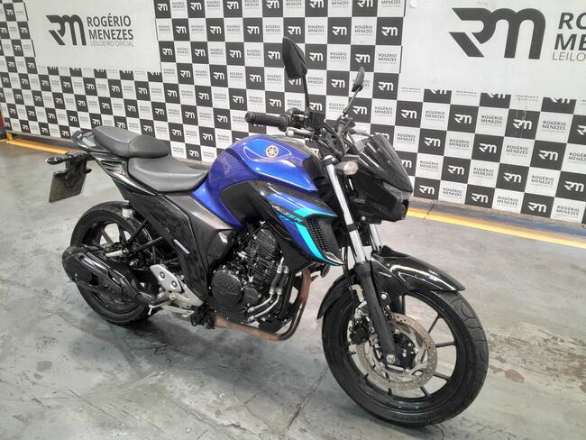 MOTO YAMAHA FAZER 2024/2024 GASOLINA