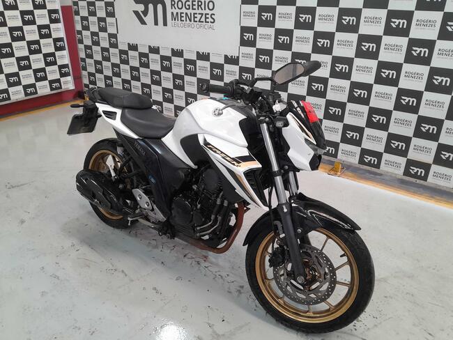 MOTO YAMAHA FZ25 2025/2025 GASOLINA