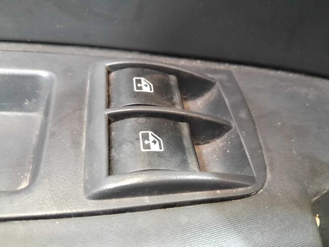 6ac8c35e5e220-6ac8c35ebc4eb.jpg