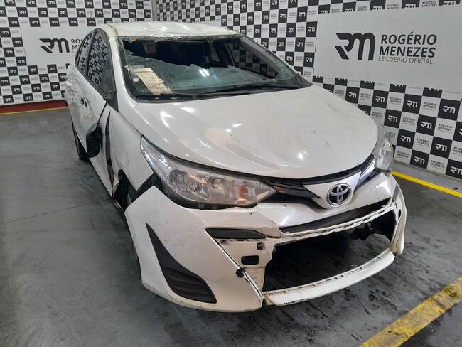 TOYOTA YARIS XL LIVE SEDAN 1.5 FLEX 16V 4P MEC.
