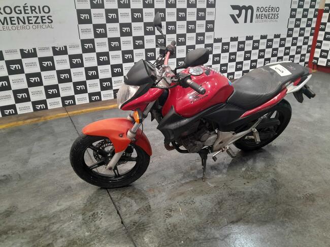 67dae4068bffc-67dae406e9211.jpg
