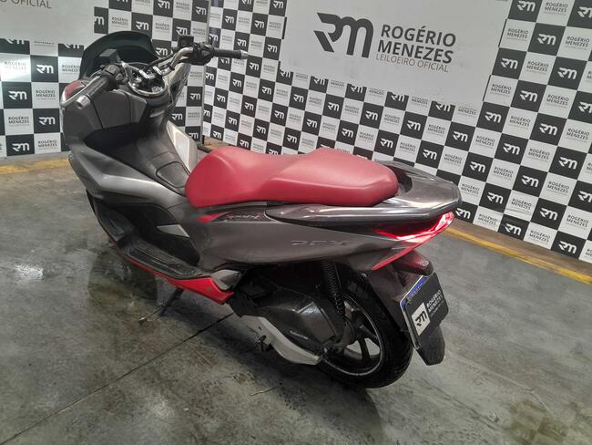 67dae92a4ce3d-67dae92ab0666.jpg