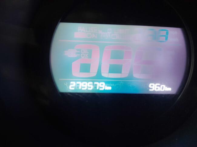 67eade58d6b34-67eade593e922.jpg