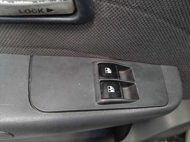 68010af6ae7eb-68010af712dac.jpg