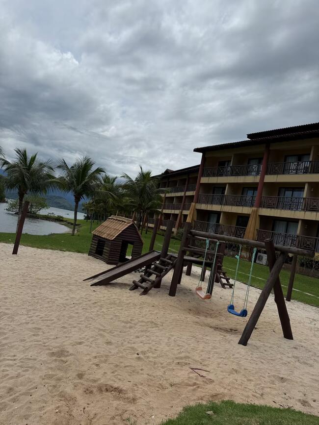 Apto Com 44,63m² E Vaga No Cond. Costabella Marina E Resort Em Angra, localizado em Angra Dos Reis - RJ, bairro Pontal (cunhambebe)
