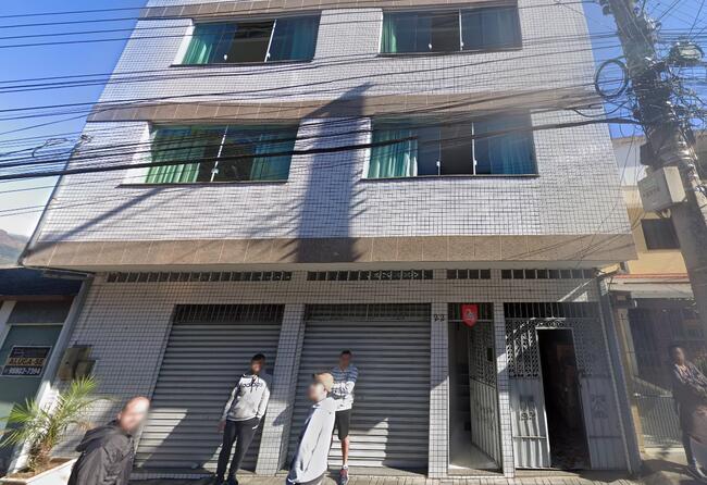 Imóvel Com 537m² De Área Construída E 200m² De Área De Terreno Em Olaria, Nova Friburgo, localizado em Nova Friburgo - RJ, bairro Olaria