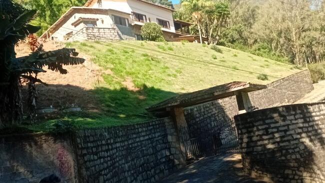 Casa Em Albuquerque, Teresópolis, localizado em Teresópolis - RJ, bairro Albuquerque