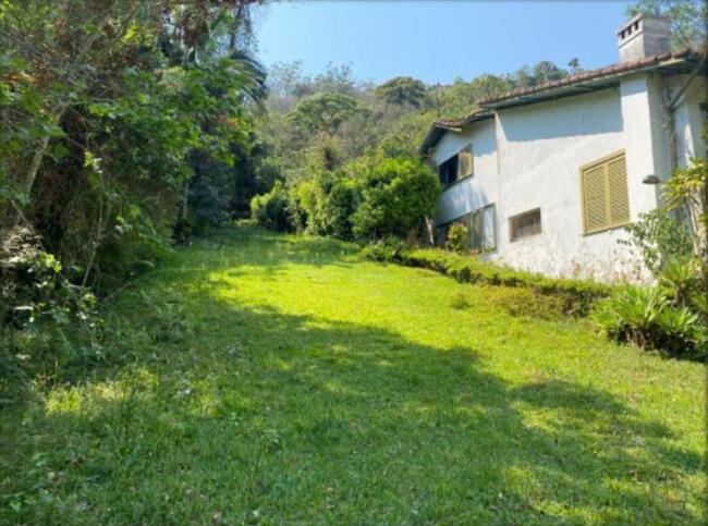Imóvel Com Área De 36.140m² Em Petrópolis, localizado em Petrópolis - RJ, bairro Centro