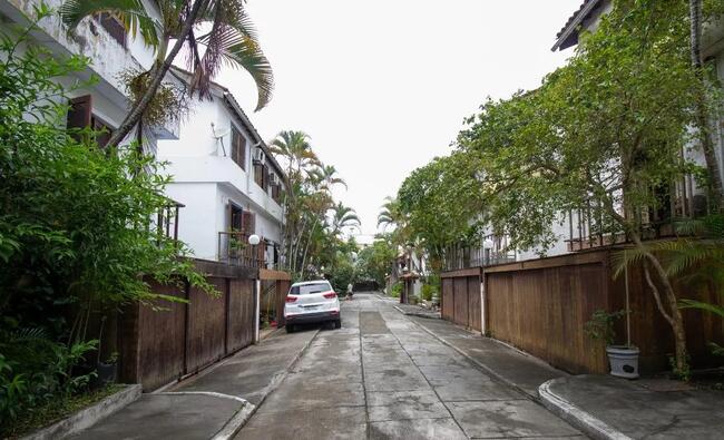 Casa Com 162m² E 2 Vagas No Cond. Vivendas Recreio, localizado em Rio De Janeiro - RJ, bairro Recreio dos Bandeirantes
