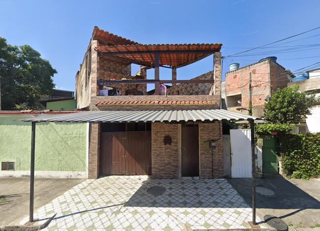 Casa Com Terraço Em São Gonçalo, localizado em São Gonçalo - RJ, bairro Porto Novo