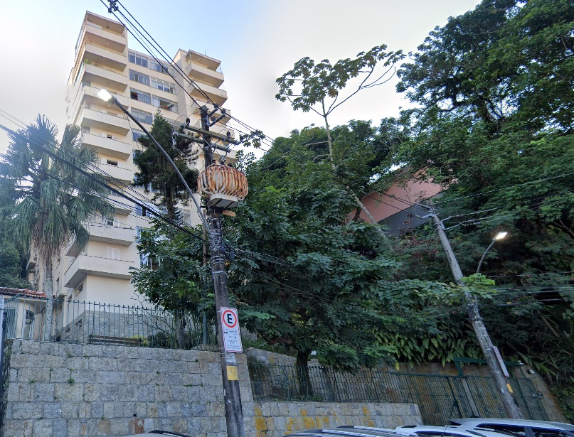 Imagem do imóvel Apartamento Com 135m² E Vaga No Humaitá
