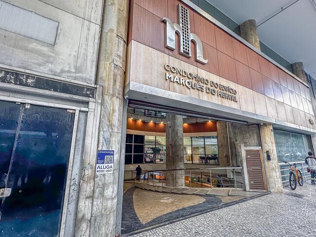 Unidade Com 33m² No Ed. Marquês Do Herval, localizado em Rio De Janeiro - RJ, bairro Centro