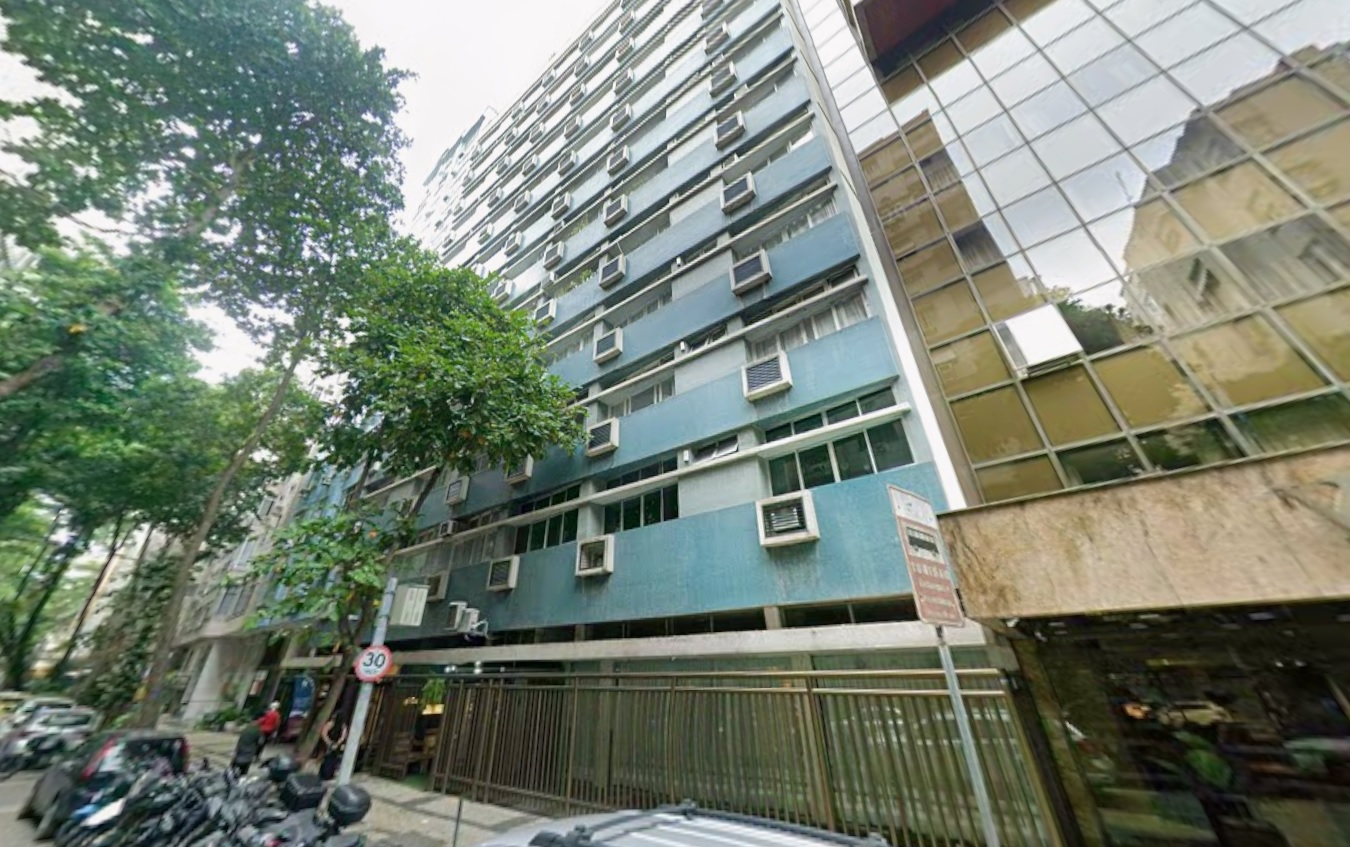 Imagem do imóvel Apartamento Com 141m² E Vaga Em Copacabana