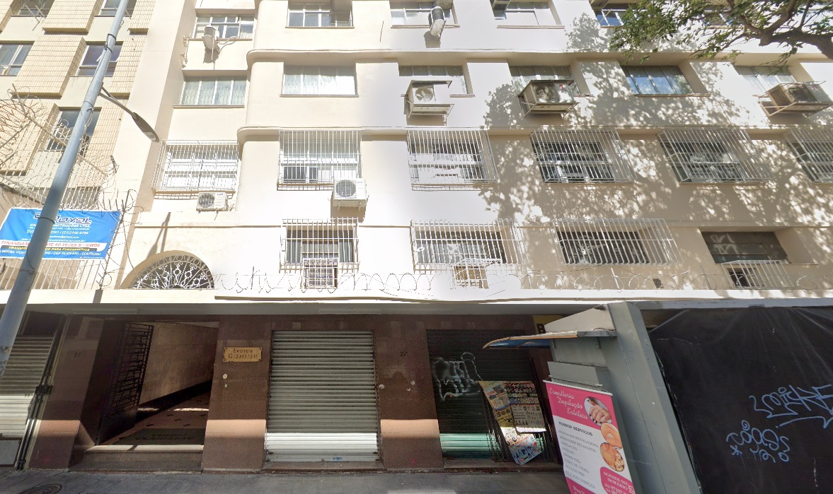 Salas interligadas que totalizam 59m² na Saúde, Centro