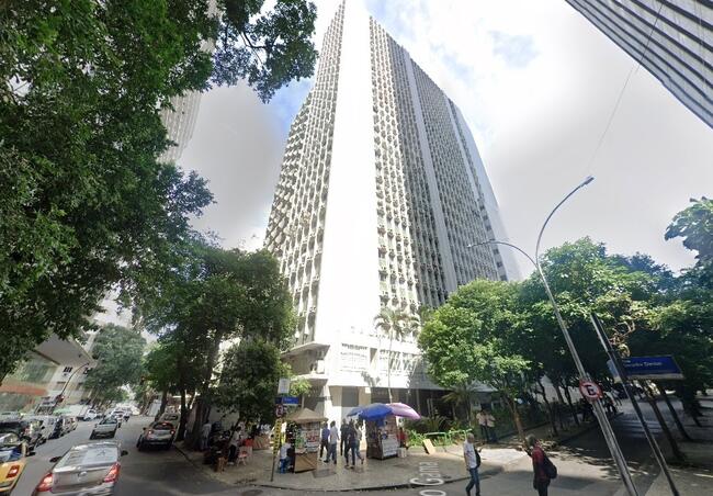 Sala com 35m² no Centro