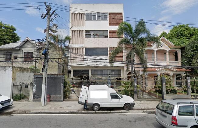 Imóvel com 1374m² no Maracanã