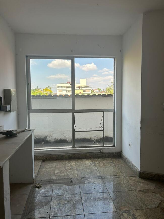 Imóvel Residencial, Localizado Em Uma Região Predominantemente Residencial, Áreas: Terreno: 360,00 M², Área Construída: 404,00m² Conforme Informações Fornecidas Pela Prefeitura De Betim, localizado em Betim - MG