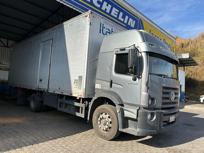 TRT3 CAMINHÃO VW/24.250 ANO/MODELO 2011