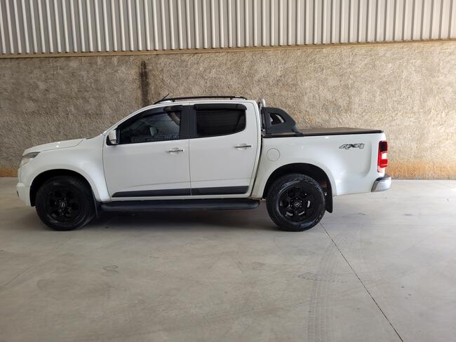 - VENDA DIRETA  - CHEVROLET/ S10 LTZ 2.8 DIESEL AUTOMATICA  COR: BRANCA ANO : 2014 - ACEITA PROPOSTA -