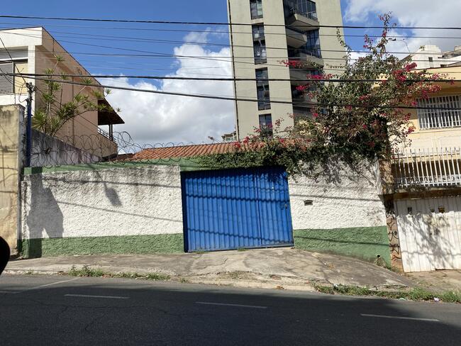 Casa c/ 03 quartos | Serra, Belo Horizonte/MG<