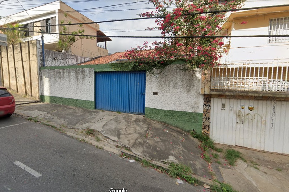 Casa c/ 03 quartos, piscina, churrasqueira e vaga de garagem | serra, bh