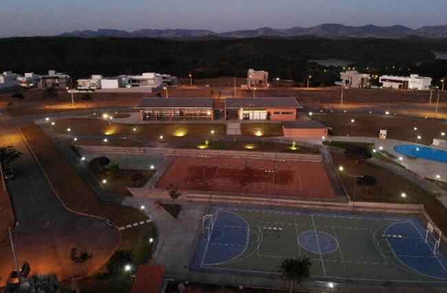 Lote Vago | Área 450 M² | Lagoa Silvana | Caratinga , localizado em Caratinga - MG