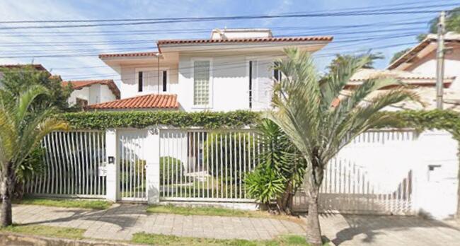 Direitos Aquisitivos De Uma Casa | Belvedere | Bh, localizado em Belo Horizonte - MG
