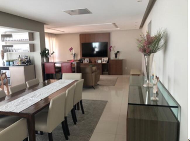 Apto De Alto Padrão | Área Privativa 198,96 M² | 04 Qts (01 Deles C/ Closet E Banheira De Hidromassagem) | Direito 04 Vagas De Garagem | Belvedere | Bh, localizado em Belo Horizonte - MG