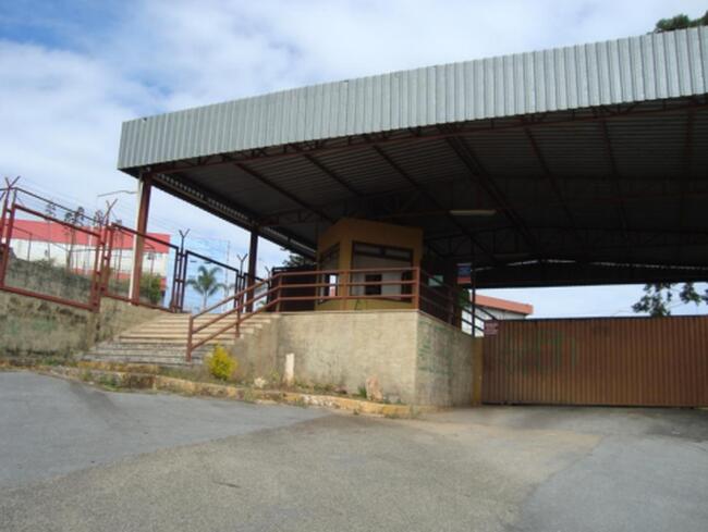 Imóvel Comercial C/ Edificações | Área De 23.611,60 M² | Nossa Senhora Da Conceição | Contagem, localizado em Contagem - MG