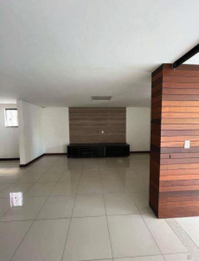 Apartamento Desocupado | 3 Suítes, Sendo 1 Suíte Master Com Closet E Hidromassagem | 2 Vagas De Garagem | Cidade Nobre | Ipatinga/mg, localizado em Ipatinga - MG