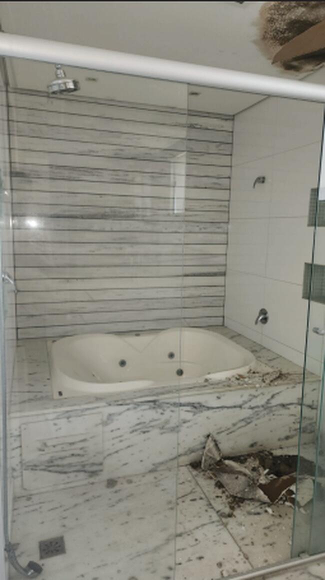 Apartamento Desocupado | 3 Suítes, Sendo 1 Suíte Master Com Closet E Hidromassagem | 2 Vagas De Garagem | Cidade Nobre | Ipatinga/mg, localizado em Ipatinga - MG