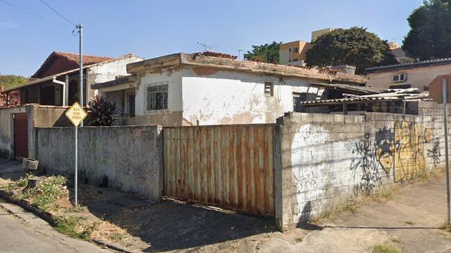 Fração Ideal De 12,5% Terreno/casa | Riacho Das Pedras | Contagem , localizado em Contagem - MG