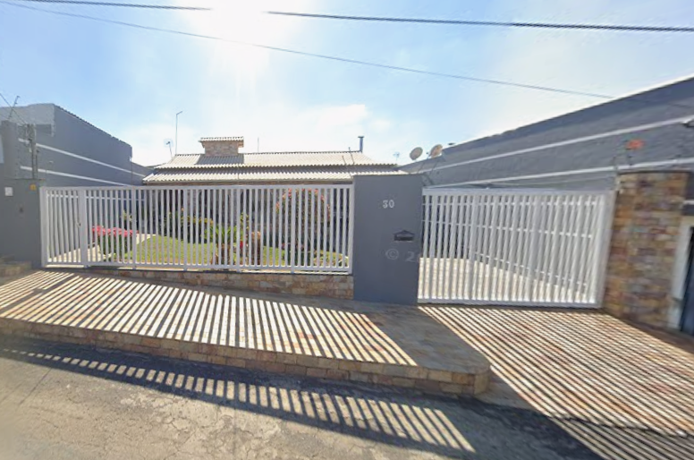 Imagem do imóvel Casa Residencial Em Pedro Leopoldo/mg – 3 Quartos | Terreno De 360 M²