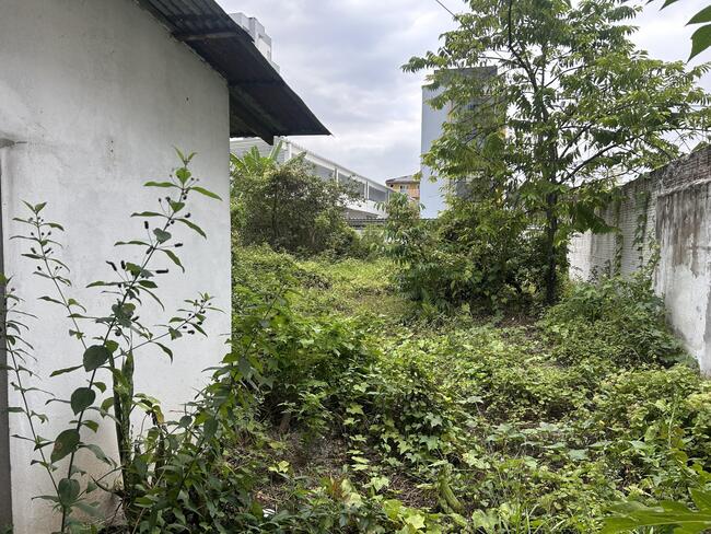 Imóvel Piso Térreo Sala Comercial E Piso Superior Residencial, Joinville/sc., localizado em Joinville - SC
