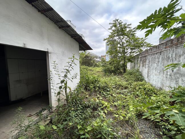 Imóvel Piso Térreo Sala Comercial E Piso Superior Residencial, Joinville/sc., localizado em Joinville - SC
