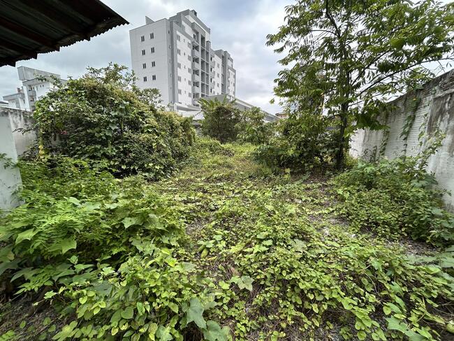 Imóvel Piso Térreo Sala Comercial E Piso Superior Residencial, Joinville/sc., localizado em Joinville - SC